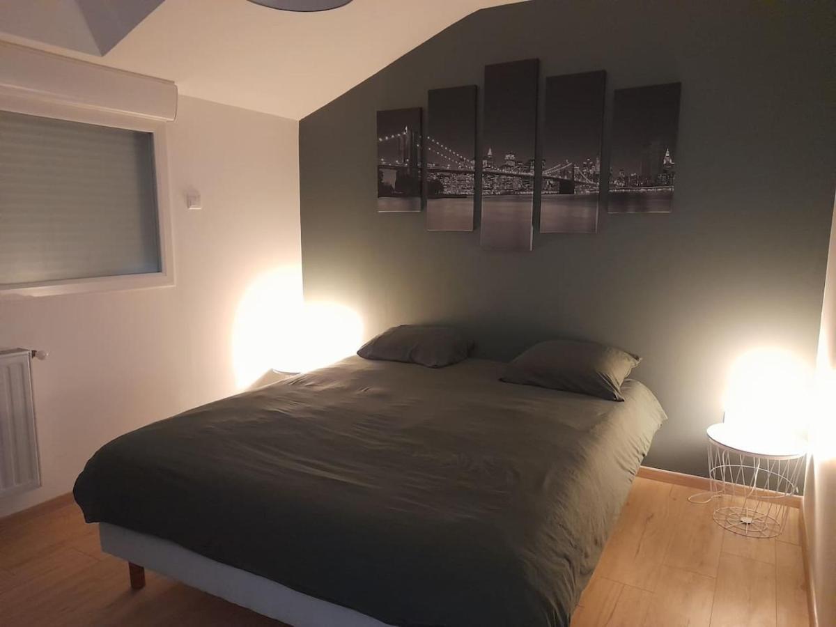 Logement De 100M2 Avec Terrasse Wardrecques Exterior foto